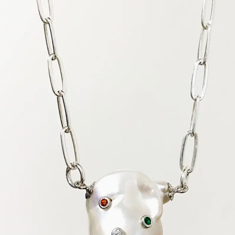Silver & Pearl Necklace